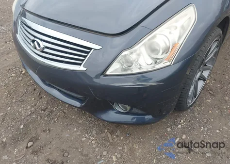 2013 Infiniti G37 Journey z USA, uszkodzony, nr VIN JN1CV6AP5DM711661